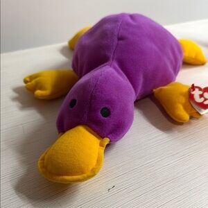 Ty Pillow Pals Collection PADDLES - the Platypus (Near-Mint Tag) 16” long